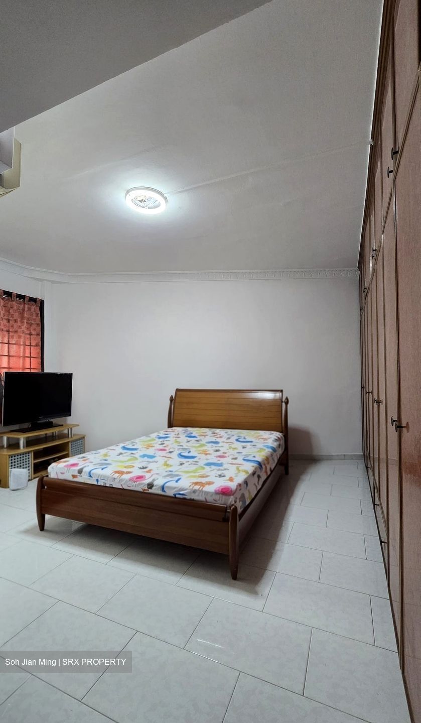 Blk 718 Jurong West Street 71 (Jurong West), HDB 4 Rooms #564741321